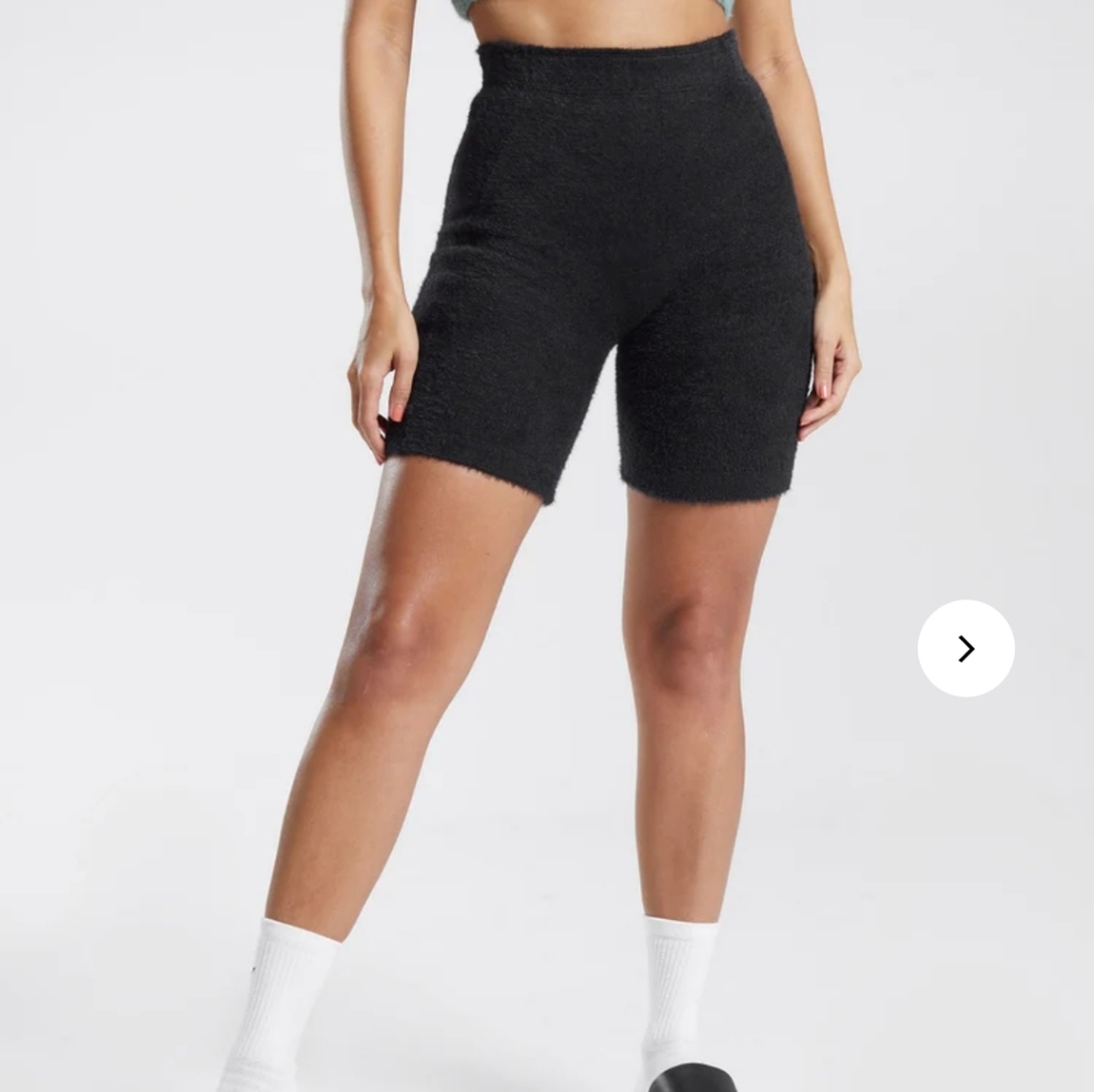 NWT!!! Gymshark Whitney eyelash knit shorts